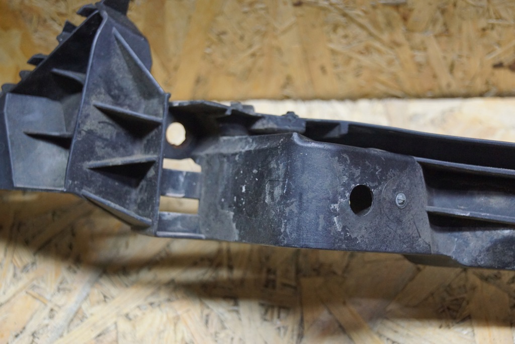 фото №9, Кронштейн лампи правий перед vw golf vi 5k0807572h