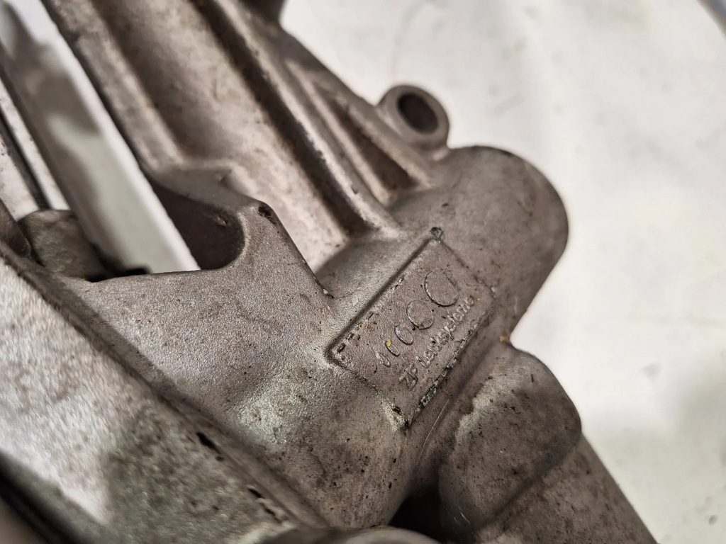 Купити Трансмісія кермова p13327433 opel astra j 09-