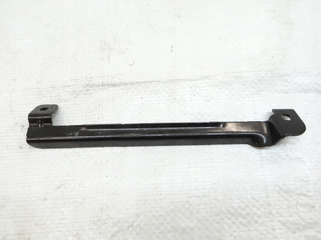 фото №1, Peugeot rifter кронштейн аккумулятор 98049597