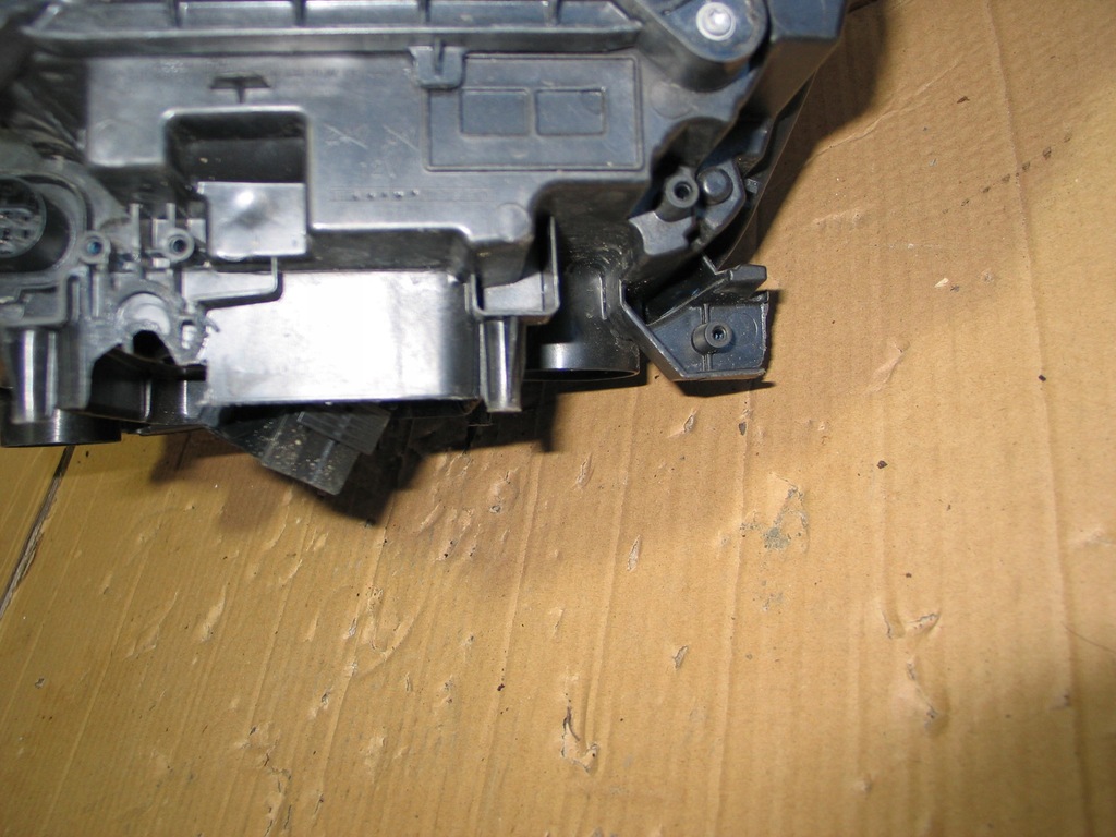 фото №11, Лампа перед led vw t-roc 2ga941036h europa