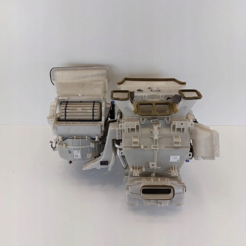 фото №1, 2010 lexus rx 450h радіатор обігрівача 8705048370