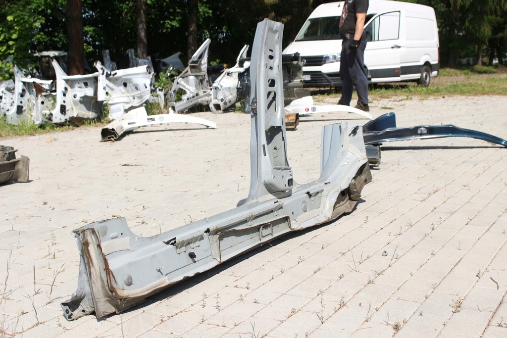 фото №8, Правый порог блок двигателя audi a1 ii 82a