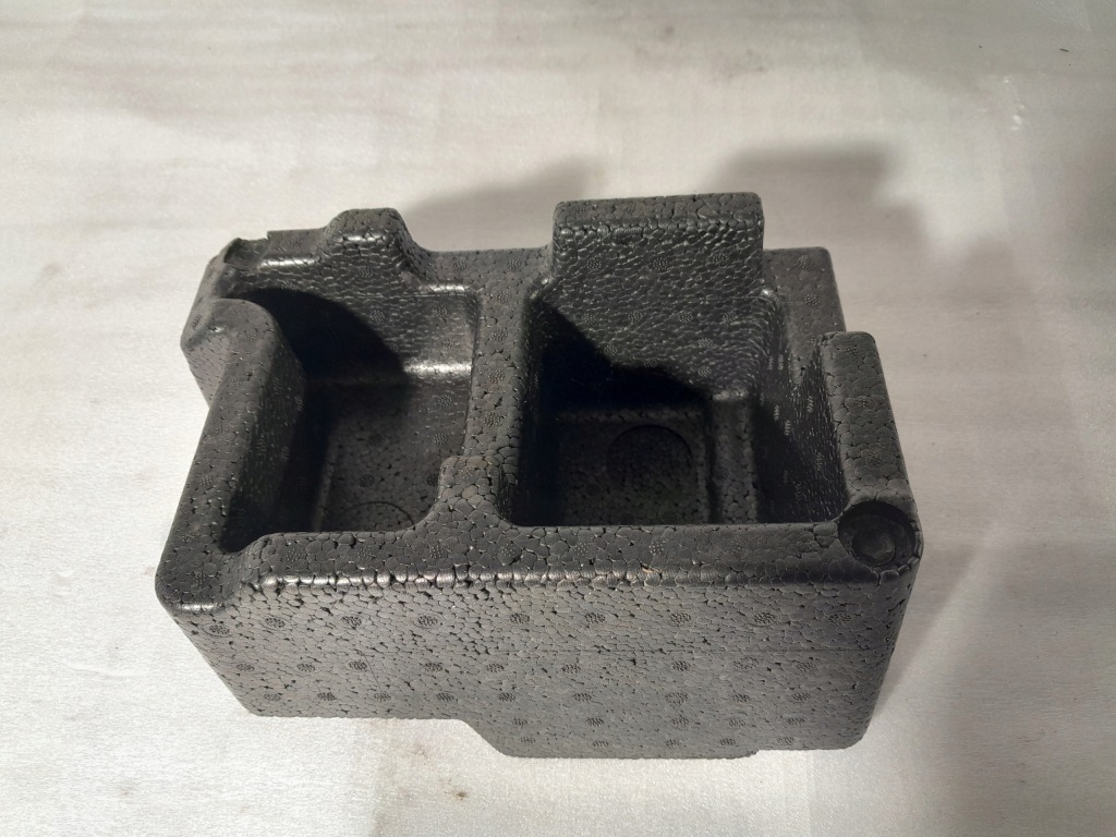 фото №1, Audi q8 4m пенополистирол вкладыш багажника 4m0864318a