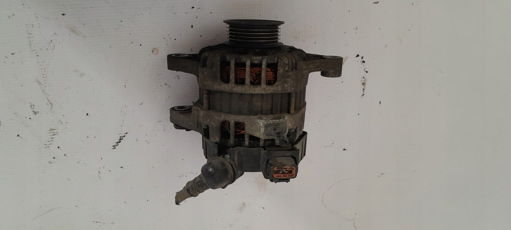 фото №1, Hyundai i20 i 1.2 генератор 37300-03100