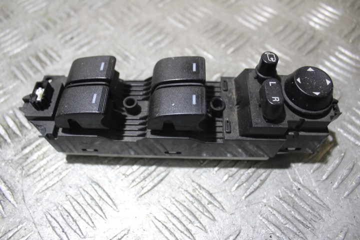 фото №1, Панель управление окон mazda 3 ii