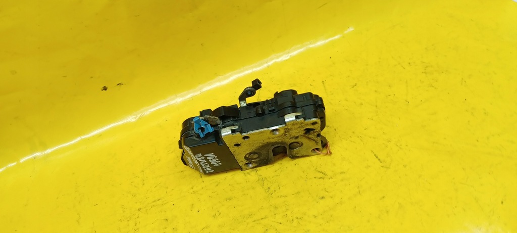 фото №7, Замок дверь правый перед peugeot partner 96-02r