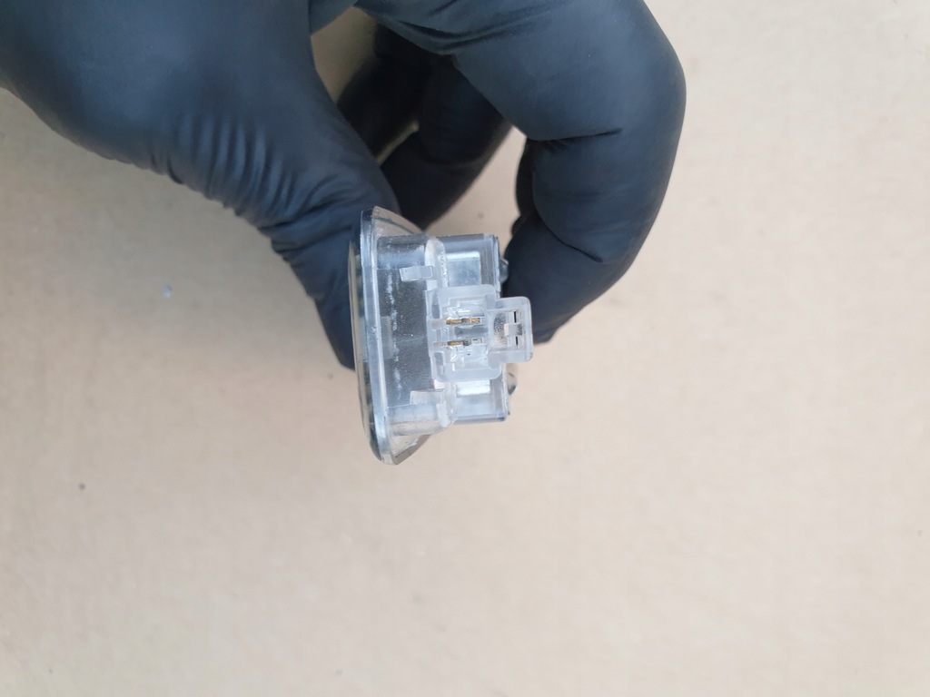 фото №9, Лампа стельовий перед салону audi a4 b8 8k a5 8t a8 d2 d3 оригінальний номер 4d0947105a