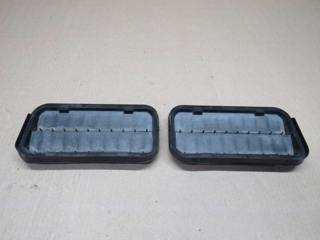 Купить Opel insignia b решётка вентиляционная задняя комплект