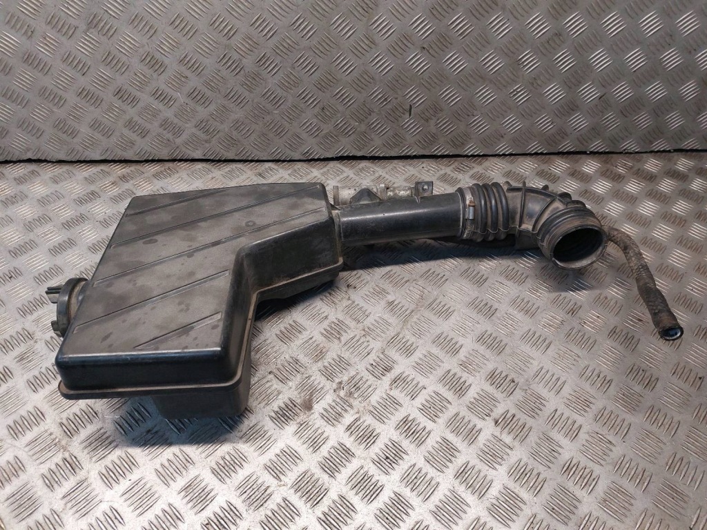 фото №6, Корпус фільтра повітря + резонатор ford sierra i lift 2.0 8v 88wf-9600-ba