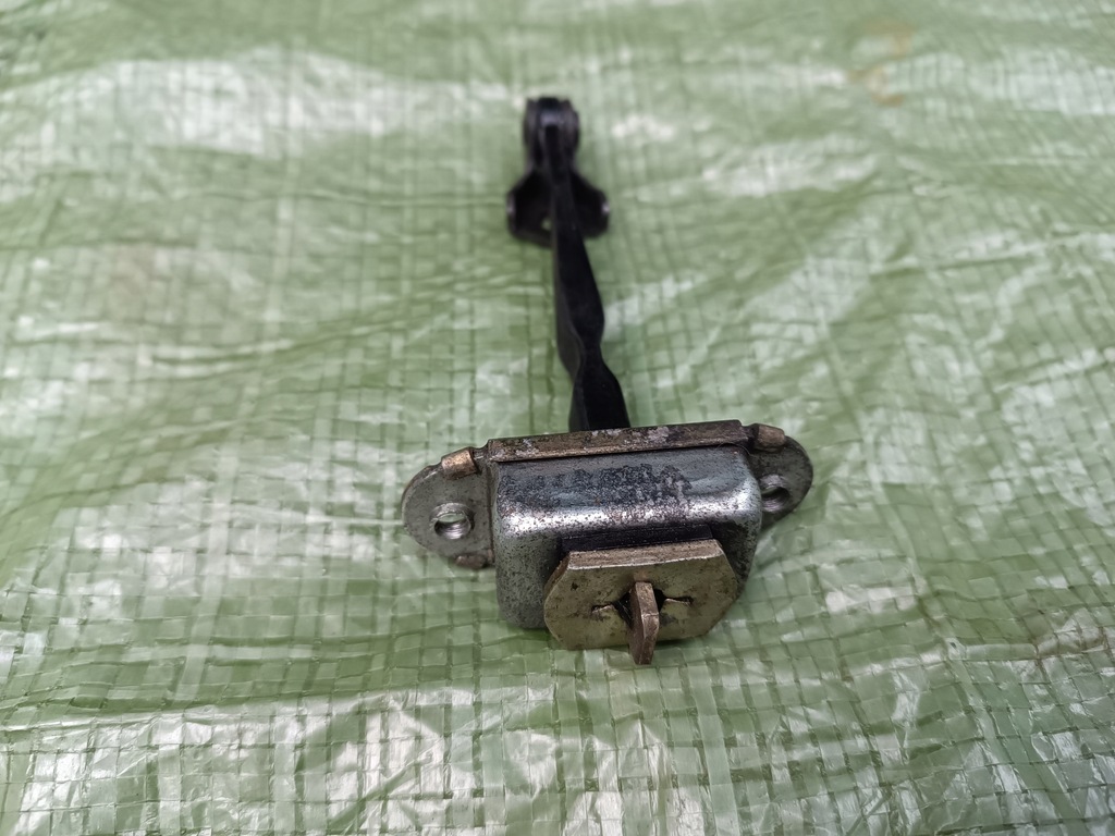 фото №7, Smart fortwo 450 i ограничитель дверь