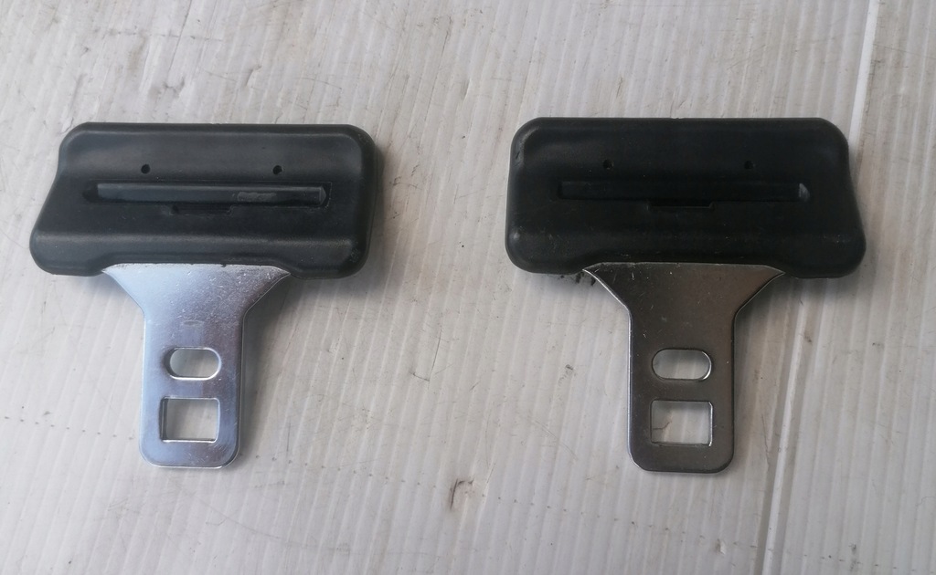 фото №1, Заглушка штекер пряжка поперечина ford kuga mk1 2008-2012