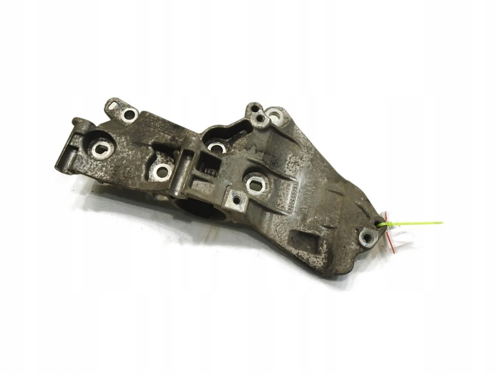 фото №1, Кронштейн основа генератора dacia sandero i 1.5 dci 8200669495