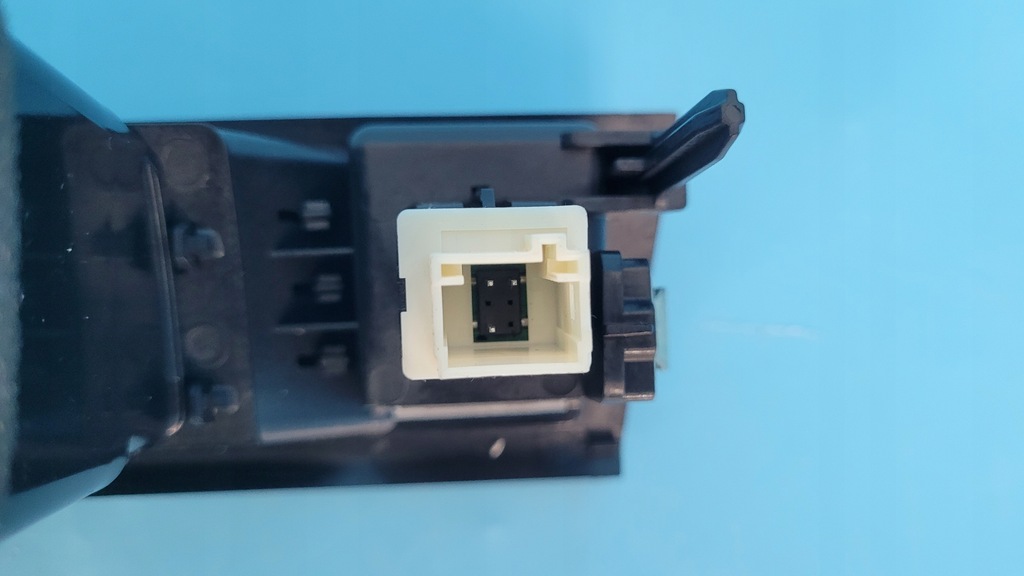 фото №7, Opel astra l vi gse 23r решётка обдув средняя 98400739 98400739zd