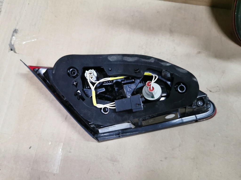 фото №7, Лампа задня задня l p opel astra iv j 4 gtc org