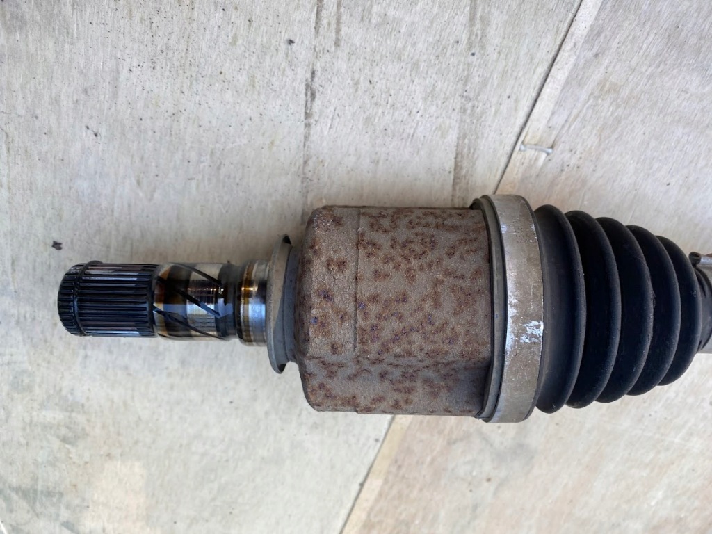 фото №3, Левая приводной вал renault fluence ze 391012322r