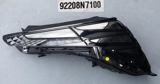 фото №1, Лампа правый перед hyundai tucson iv 92208n7100