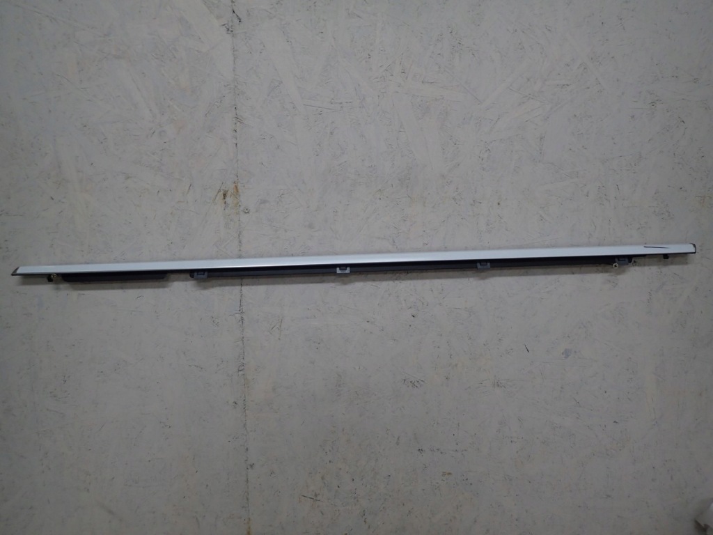 фото №1, Левая передняя молдинг уплотнитель kia sorento 4 iv