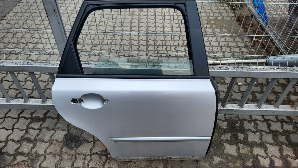 фото №1, Двері задня задні праве volvo v50 04-12r 426-26