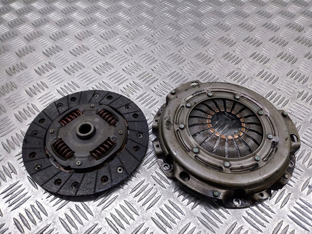 фото №1, Притиск зчеплення з диск opel corsa d 1.2 55565534