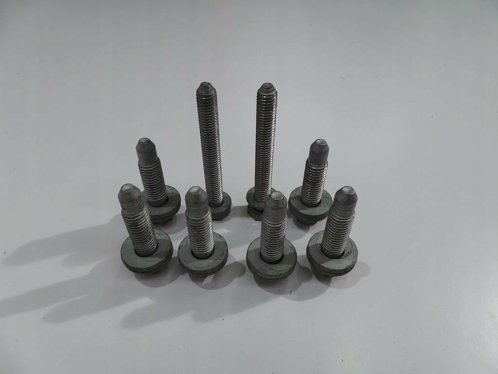 фото №1, Citroen c3 aircross 2018 болти підвіска задня