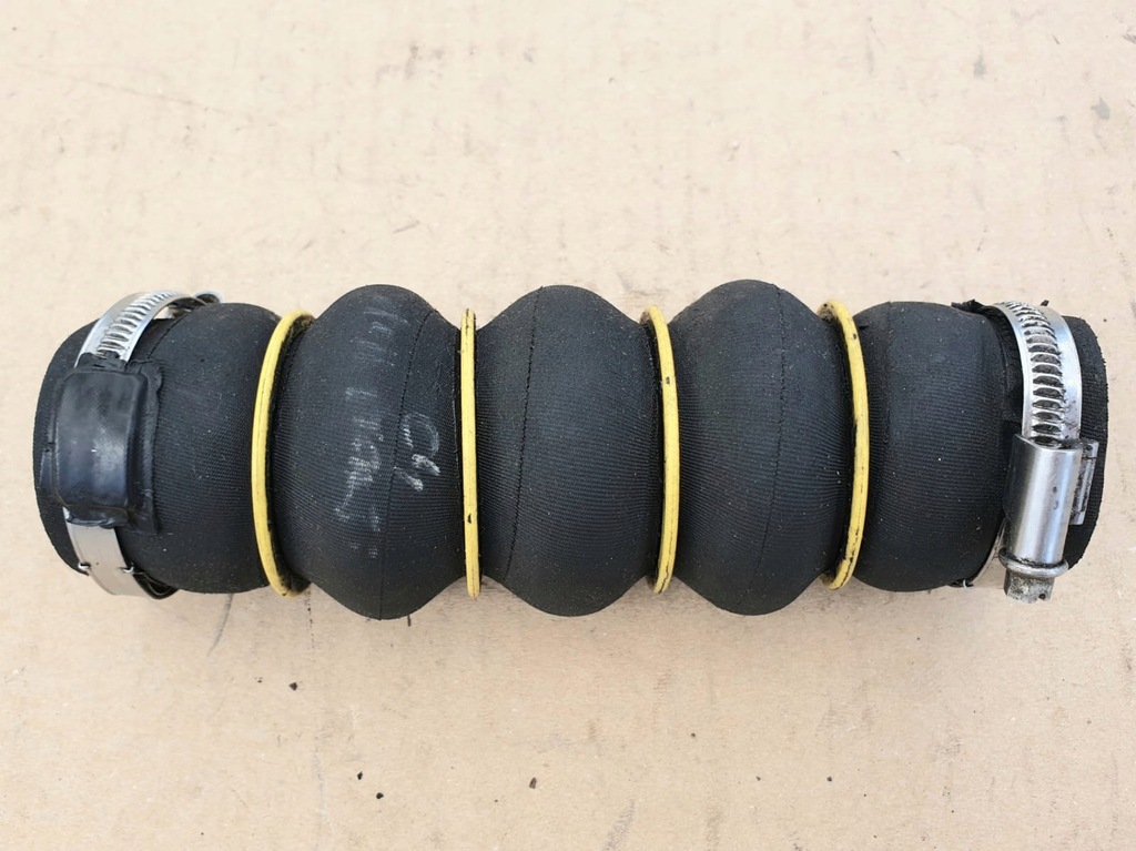 фото №1, Шланг воздухозаборник воздуха буфер рессоры citroen c4 ii