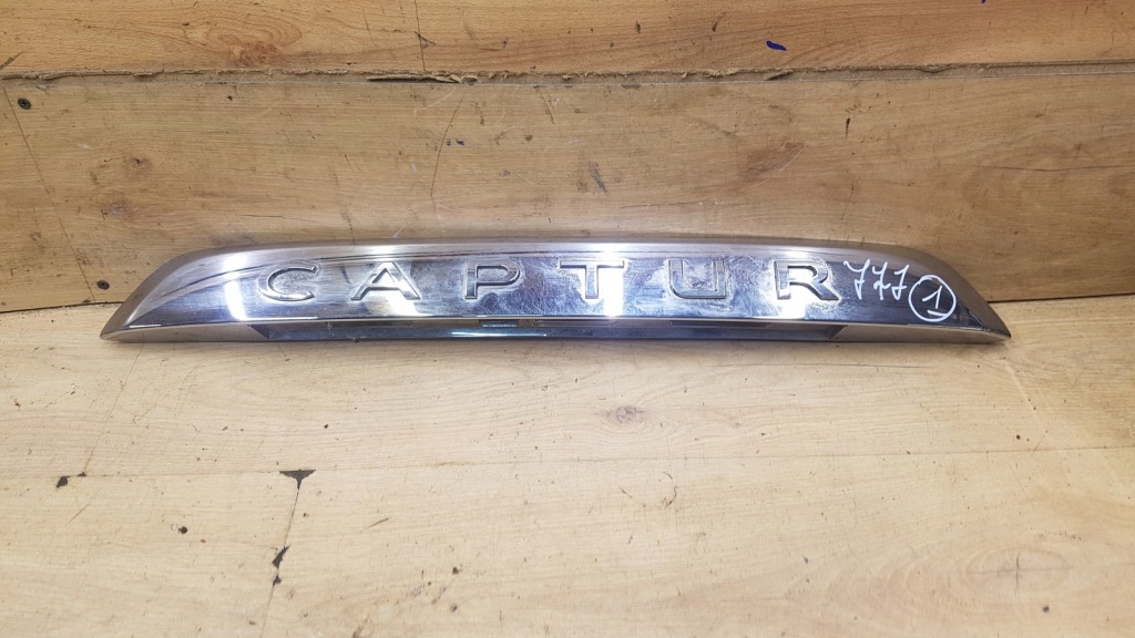 Купить Молдинг накладка крышки багажника задний  renault captur