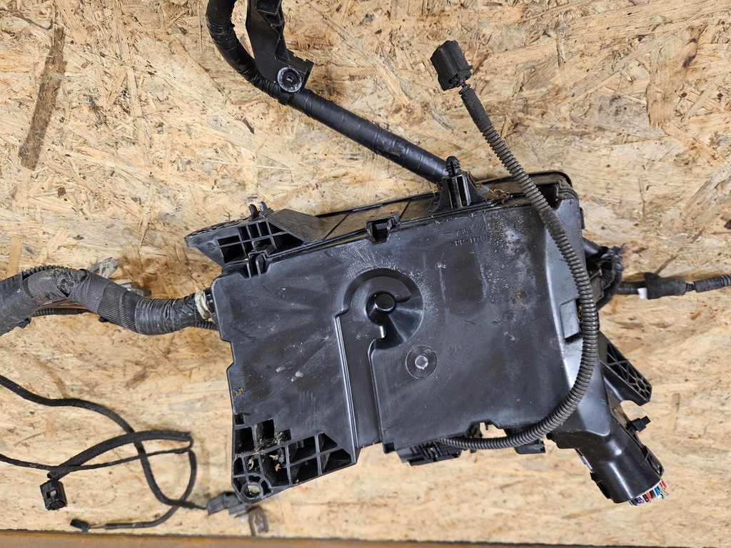 фото №5, Toyota prius iii lift 12-15 коробка корпус запобіжників джгут