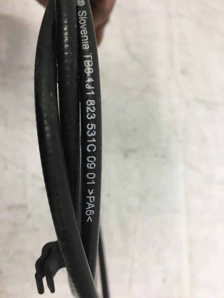 фото №11, Golf iv bora трос тягa капот 1j1823531c europa