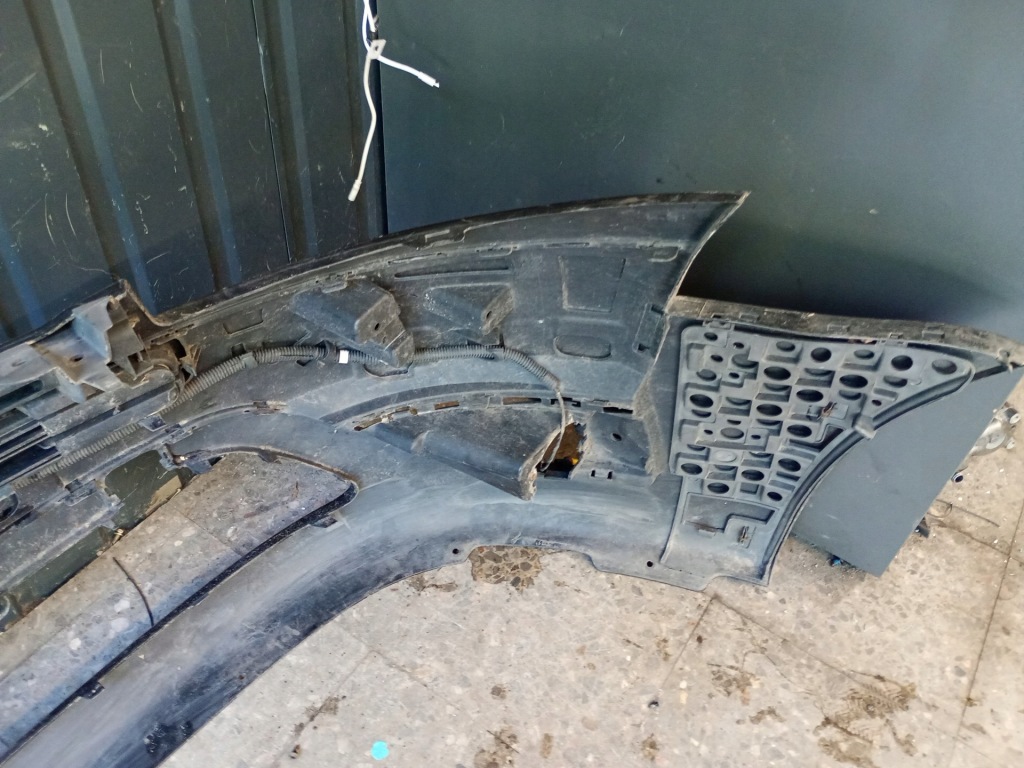 фото №15, 9654196177 бампер перед citroen c4 grand picasso i чёрный