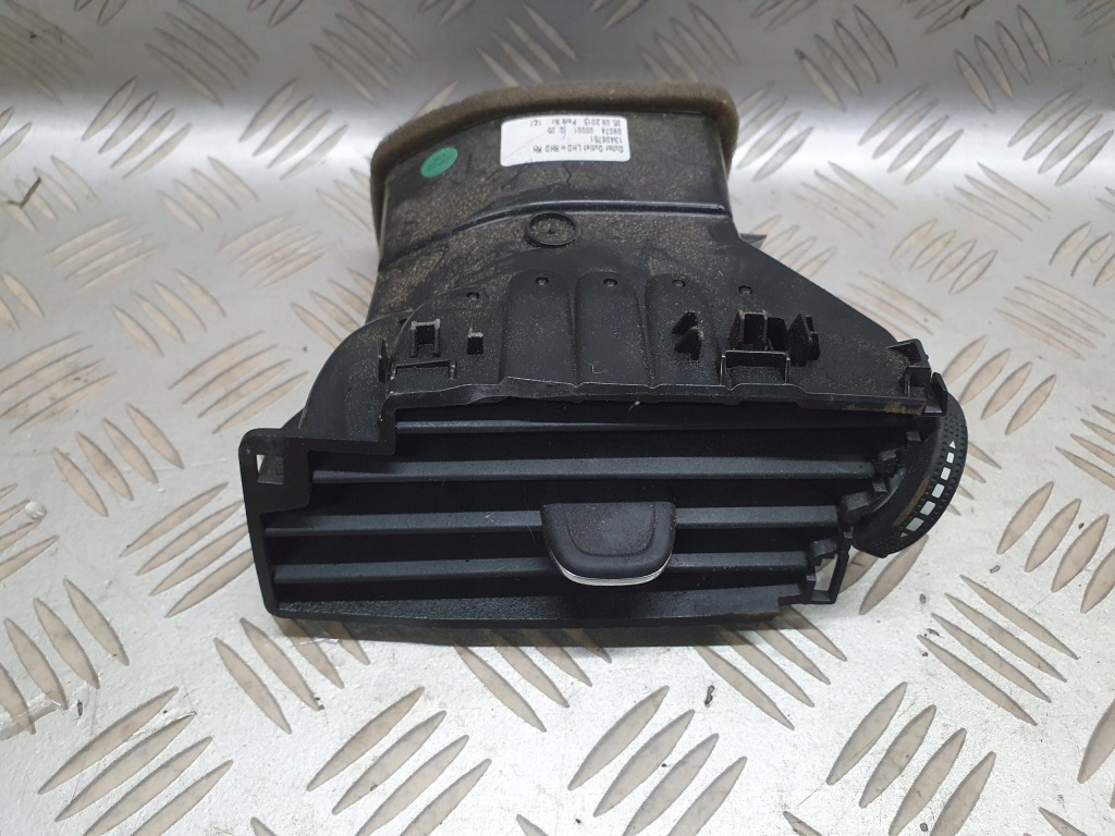 фото №1, Решётка обдув правая opel astra k 13406751