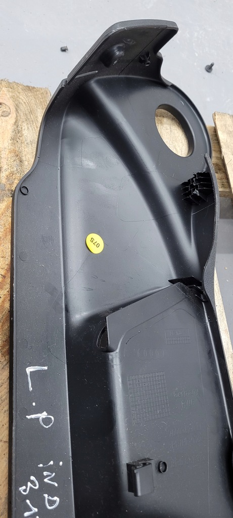 фото №8, Q5 8r захист сидіння перед лівий перед 8r0881313