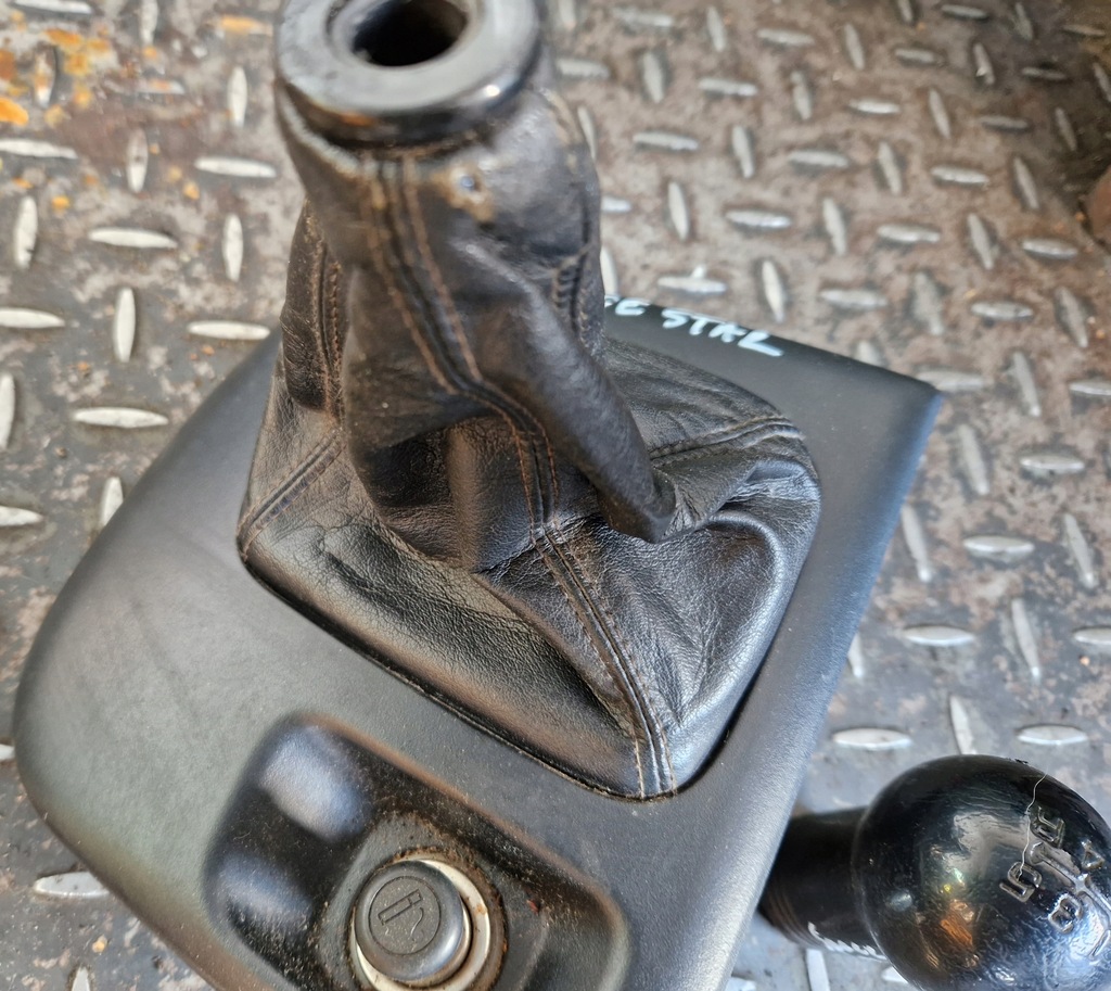 фото №2, Чехол i ручка переключения передач space runner ii