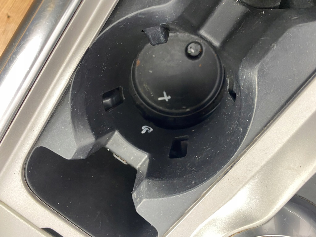 фото №8, Подлокотник туннель средний ford explorer mk6 2020+ usa