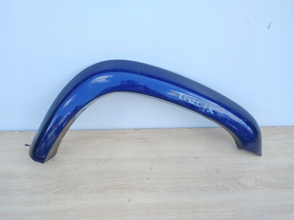 фото №1, Toyota hilux 97-05 rok молдинг крила правий перед