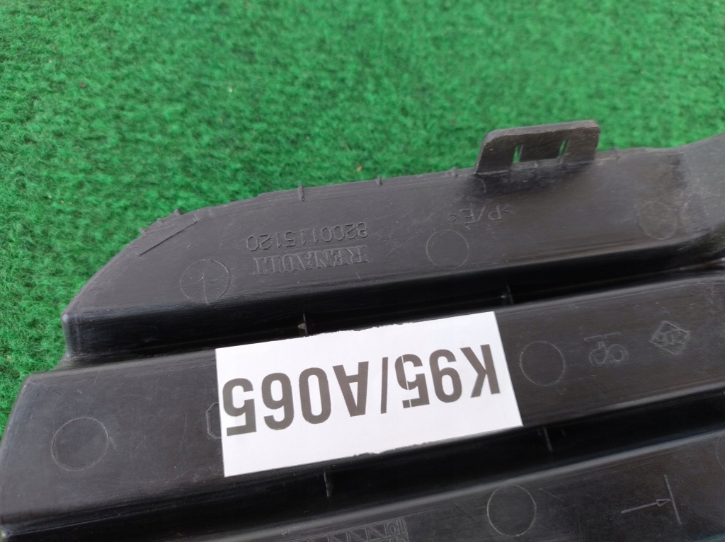 Renault megane 2 2 02-06 год правая решётка бампера заглушка противотуманной фары Доставка