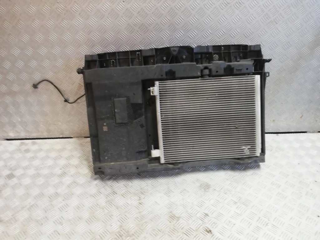 фото №1, Peugeot 208 1.4 1.6 vti радіатор pas комплект