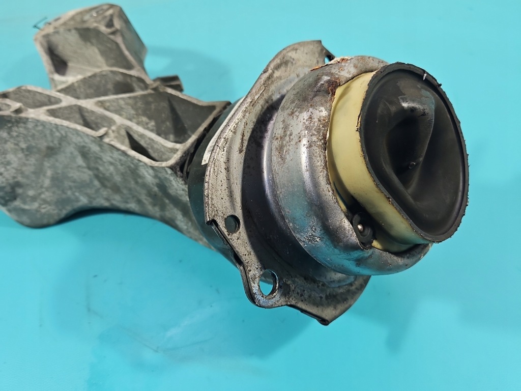Подушка двигуна bmw x5 f15 3.0 t n55 6852855 6865145 Зі Шроту
