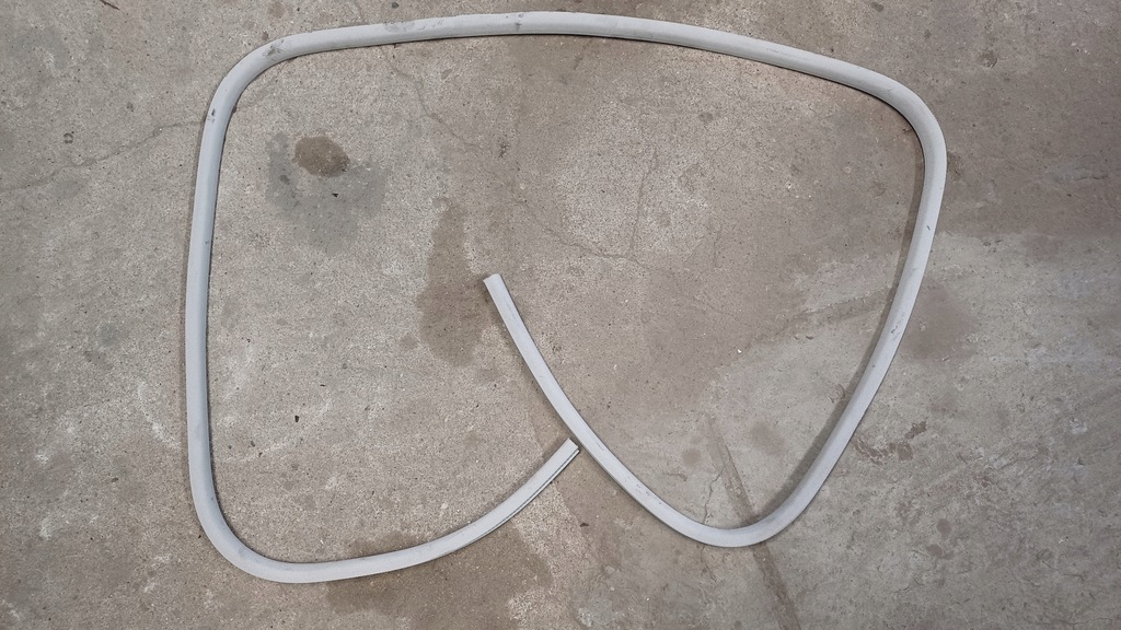 фото №1, Renault megane iv прокладка стельовий панорами