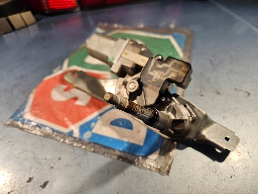 фото №4, Механизм двигатель дворник задняя крышки mazda 2 ii