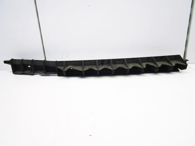 Купить Superb направляющая бампера задняя правый sedan 4d