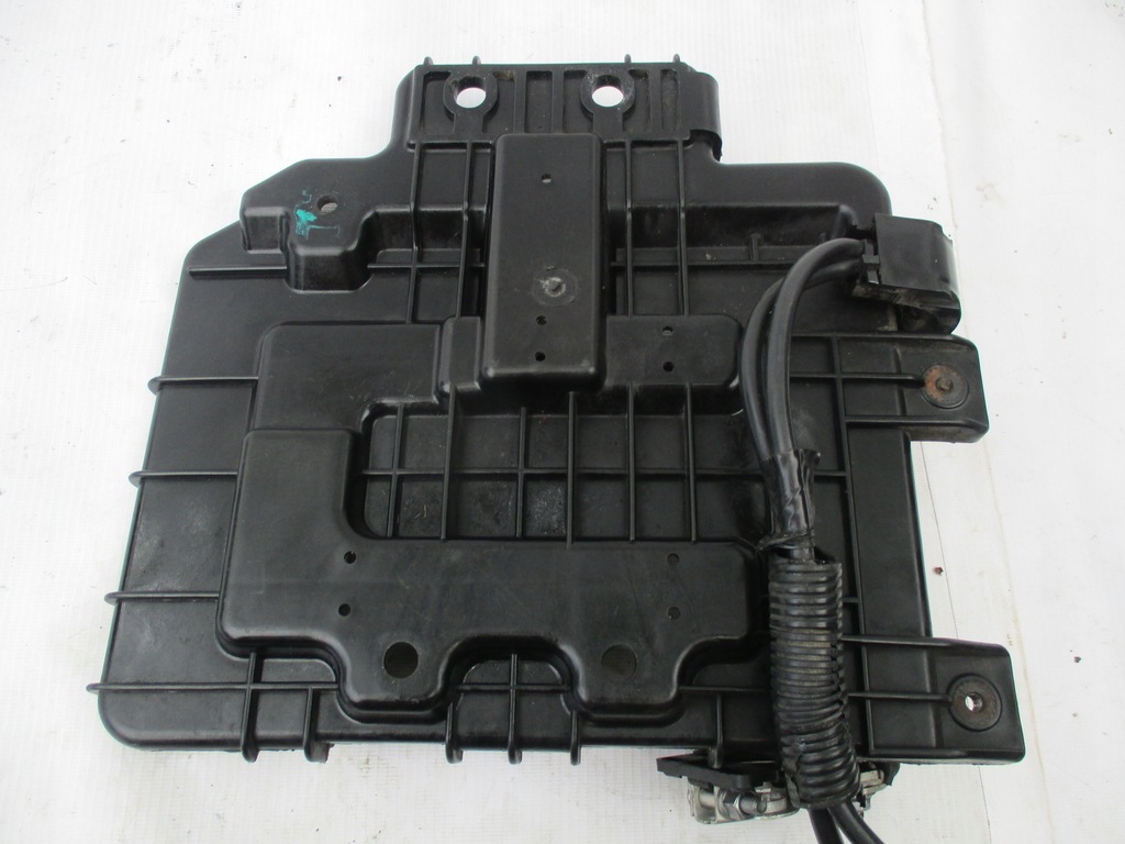 фото №5, Основание аккумулятор hyundai i20 lift 12-14r 37151-1j680