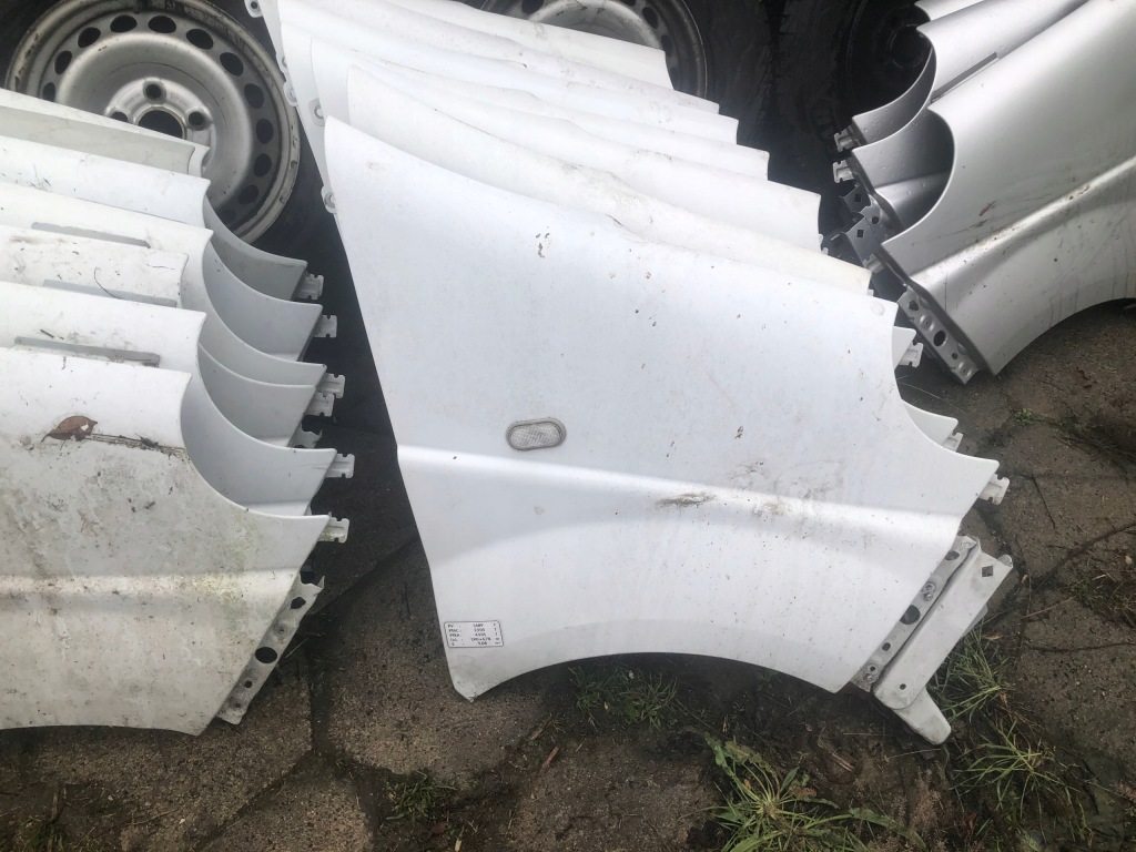 фото №1, Крила trafic vivaro primastar 01-14 правий білий