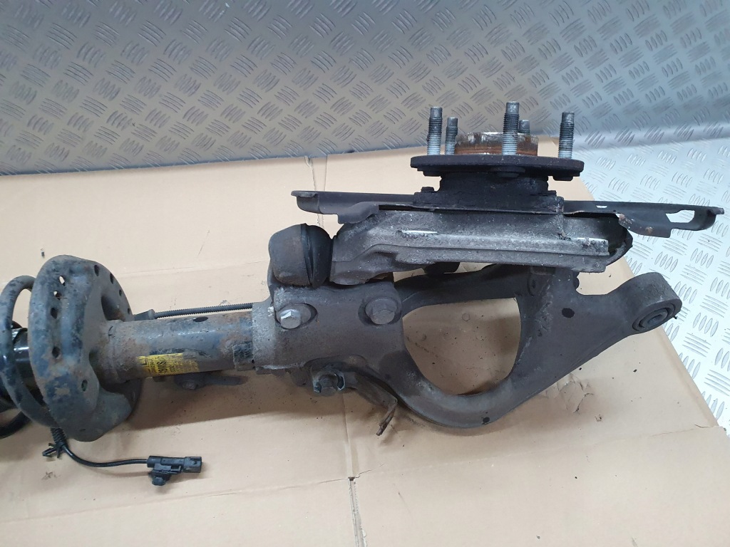 Mcperson левый поворотный кулак амортизатор astra j gtc 1.4 turbo Недорого