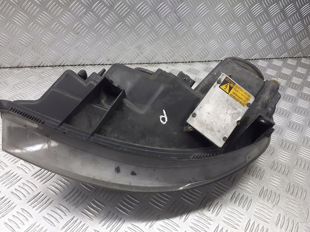 фото №4, Лампа права передня renault scenic ii 2.0 ксенон 15811400