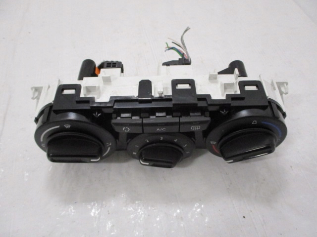 фото №1, Citroen c3 iii панель обдув 9823822777