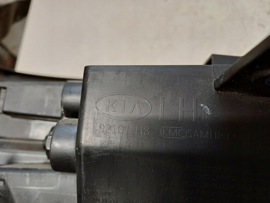 фото №10, Kia stonic lift 20- лампа левая перед full led 92101-h8