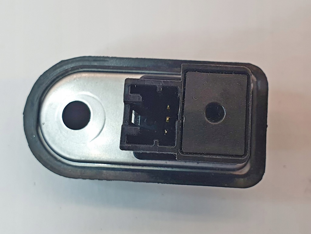 фото №5, Subaru forester iv датчик выключатель концевой дверь