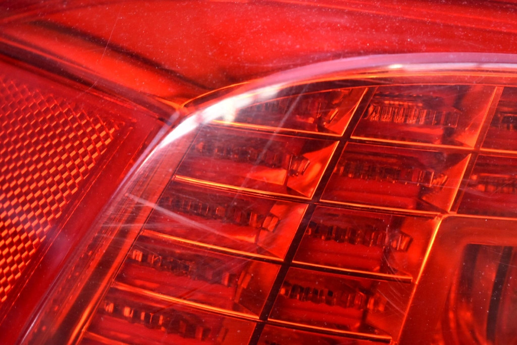 фото №9, Лампа ліва задня задня 3ae945207b 2sk010744-01 vw passat b7 sedan 10-15