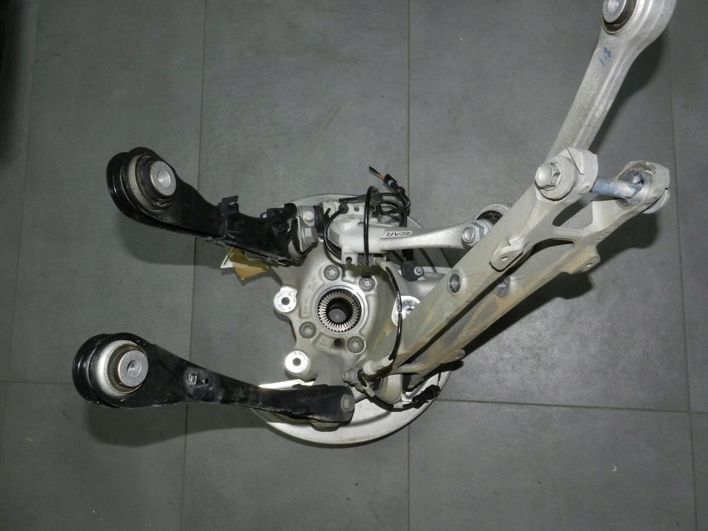 фото №5, Bmw m8 f91 поворотный кулак правая задняя рычаги 8092980