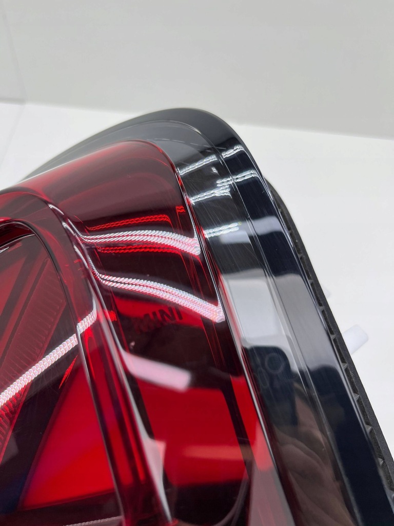 Купити Mini f60 lci countryman правий фара задній led 8492476